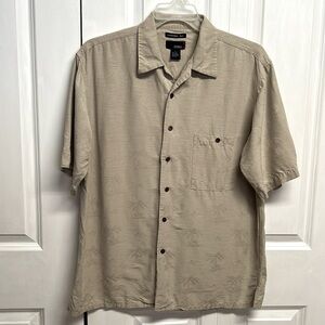 Utopia Light Green Tropical Print Short Sleeve Pocket Silk Shirt Size L